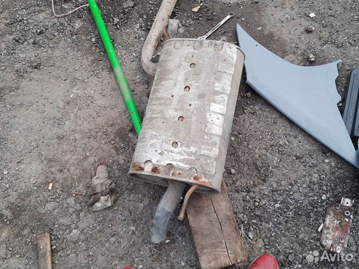 Задняя банка глушителя хендай соната 5