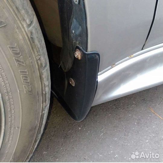 Брызговики Лансер 10 под пороги 2.0