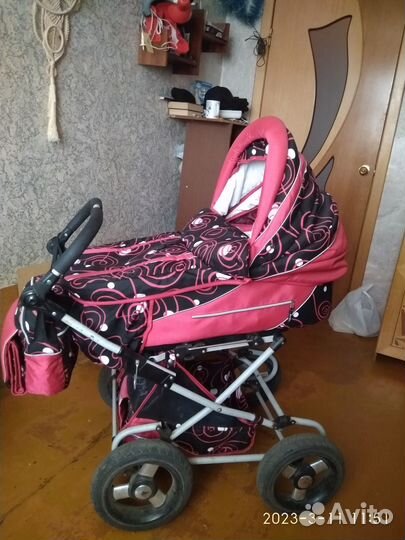 Прогулочная коляска 2/1