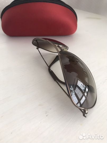 Солнцезащитные очки ray ban