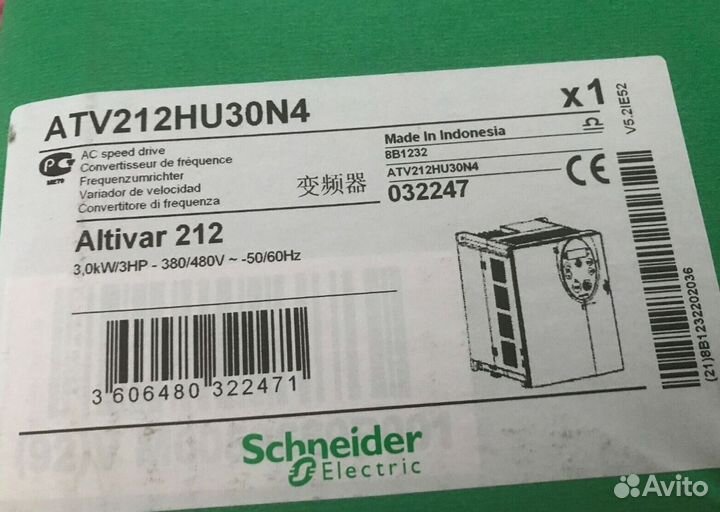 Преобразователь Schneider Electric ATV212HU30N4