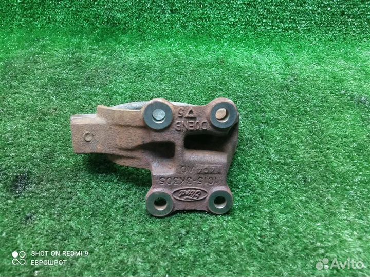 Кронштейн промежуточного вала Ford Transit FA