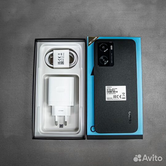Oppo A57s 4/64 (новый)