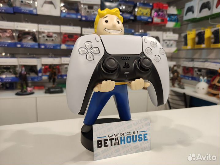 DualSense PS5 - обменяем на ваши игры PS4