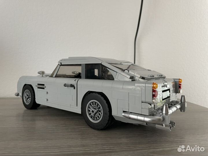 Lego James Bond 10262