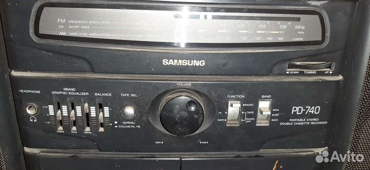 Музыкальный центр