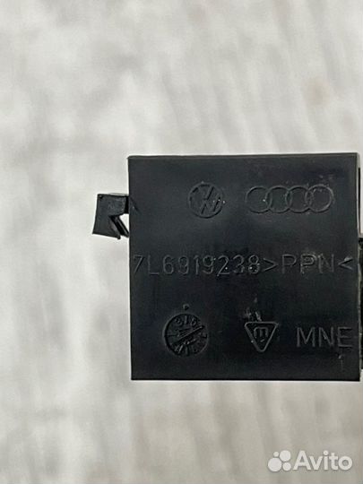 Индикатор сигнализации Volkswagen Touareg 1 рест