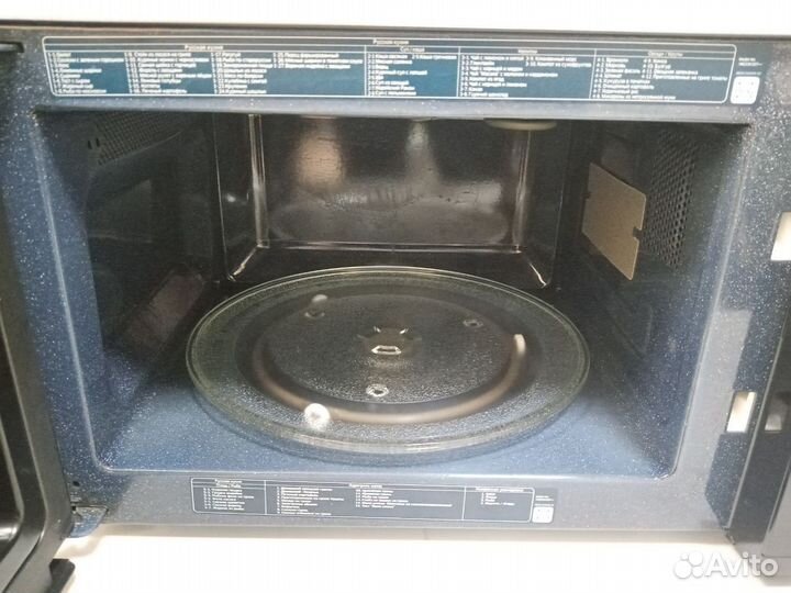 Микроволновая печь с грилем Samsung MG23K3573AK