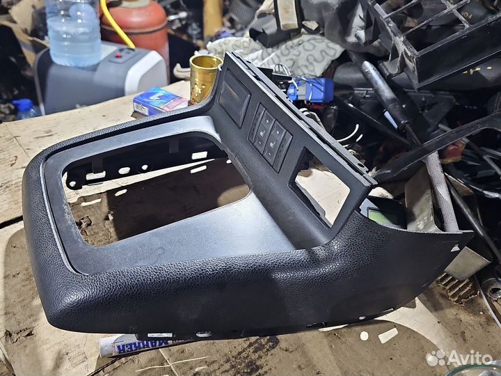 Кнопки подогрева сидений с пластиком Ford Mondeo 3