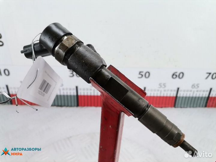 Форсунка Renault Laguna 2 рест. 2006 8200389369