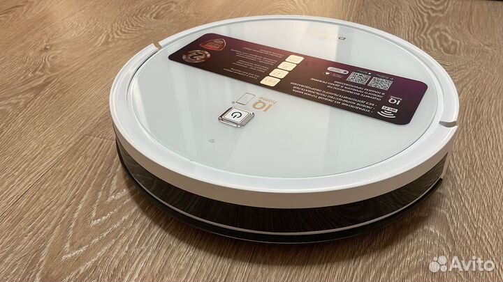 Робот пылесос polaris