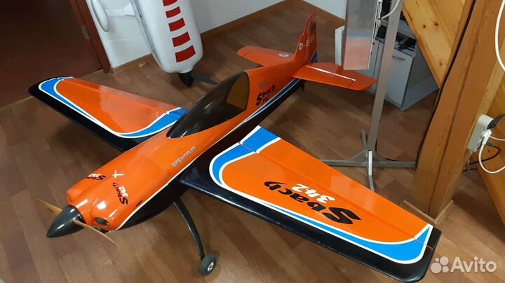 Радиоуправляемая модель Sbach 342 3D flight 2.2 m