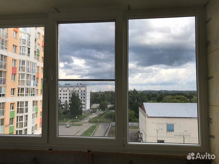 Остекление балконов и лоджий с отделкой 