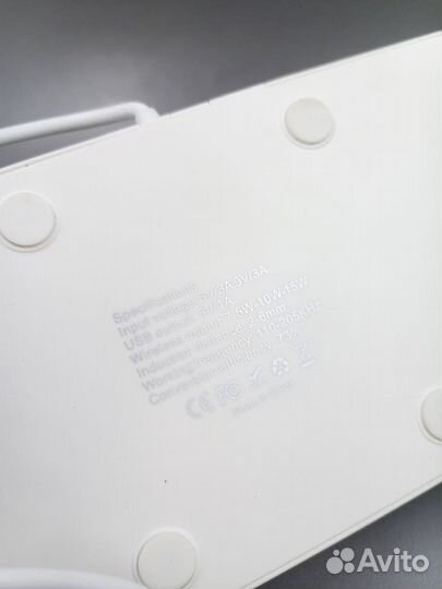 13505 Беспроводное зарядное устройство 3 в 1