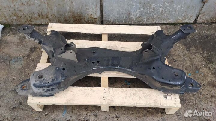 Подрамник двигателя Toyota Rav4 Xa20 2003