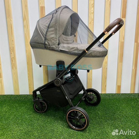 Коляска Carrello Epica