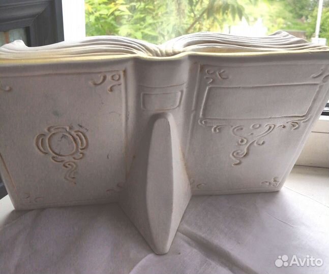 Керамическая открытка-книга в винтажном стиле