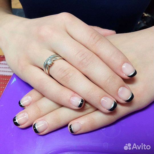 Педикюр с покрытием лаком