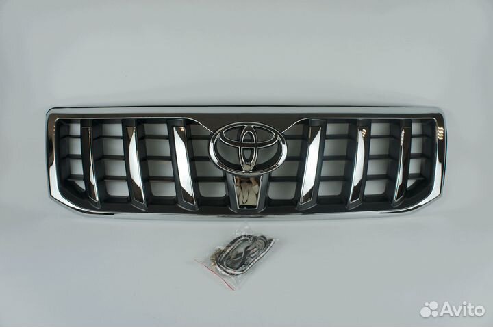 Решетка радиатора Toyota Land Cruiser Prado 120