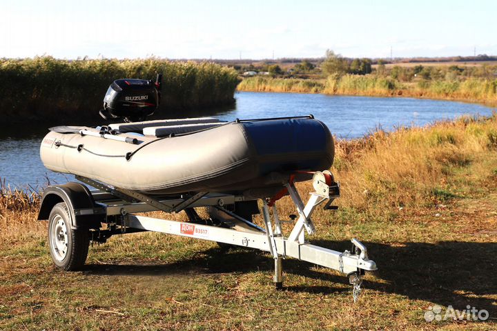 Прицеп для перевозки водной техники