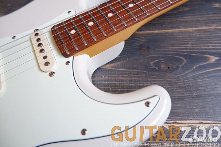CoolZ ZST-1R VWH Stratocaster