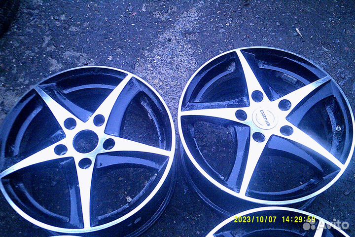 Диски литые R 15 - 4 шт. 5х114.3