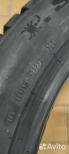 Pirelli Scorpion Ice Zero 2 285/45 R22