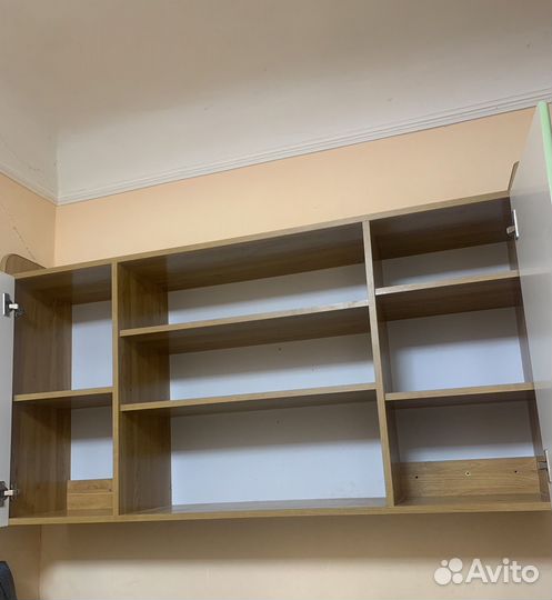 Комплект мебели в детскую