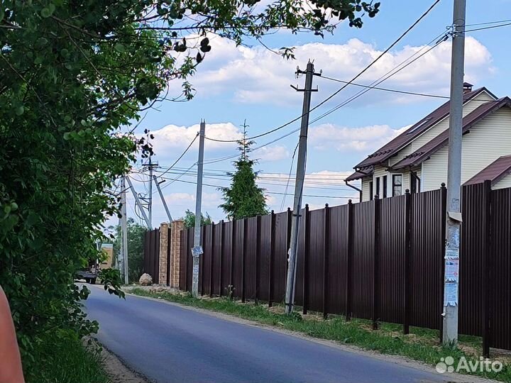 Установка крепких заборов