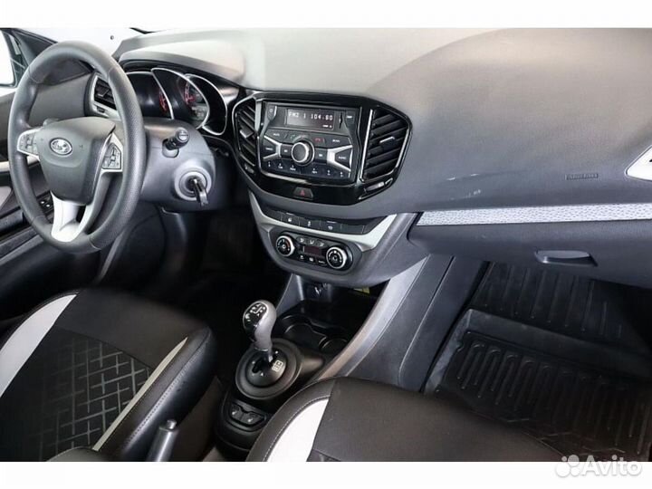 LADA Vesta Cross 1.8 AMT, 2018, 76 062 км