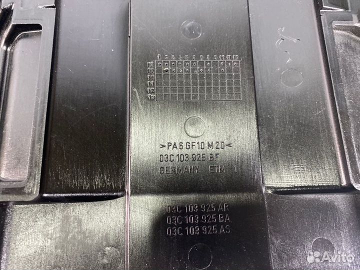 Декоративная крышка двигателя Volkswagen Passat