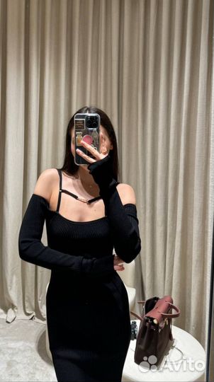 Платья Jacquemus