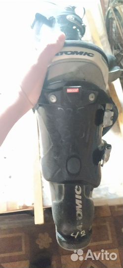 Горнолыжные ботинки + лыжи к ним