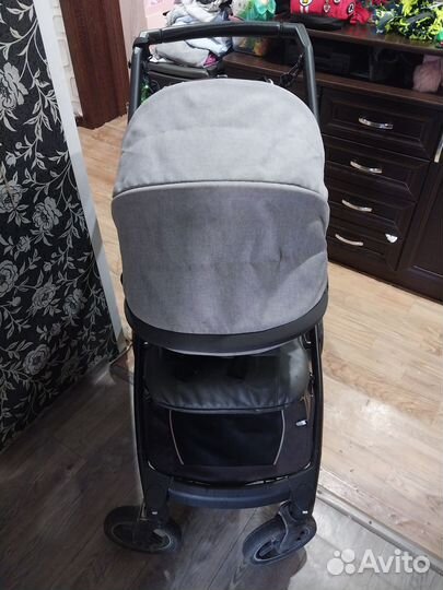 Прогулочная коляска peg perego
