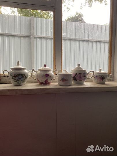 Советские сахарницы и чайник