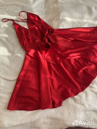 Красное платье modus fashion для Елизаветы