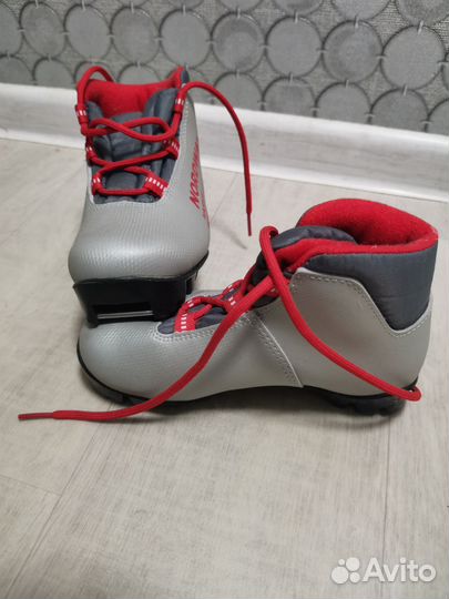Лыжные ботинки детские 30 размер