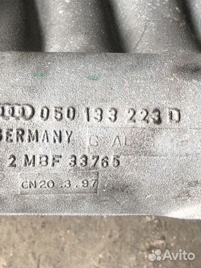 Впускной коллектор VAG 1.6 050133223D