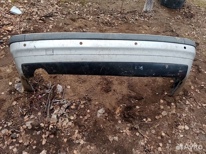 Бампер задний на бмв е36 93г