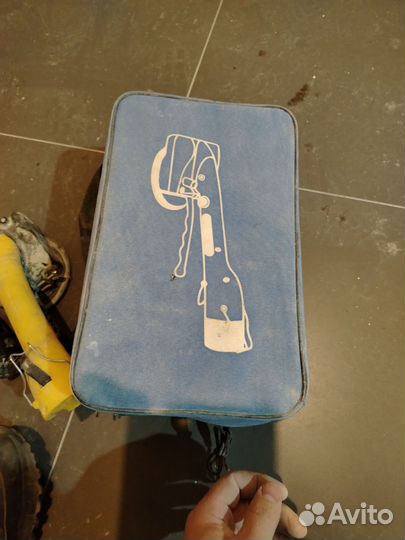 Виброприсоска для укладки плитки