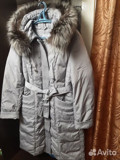 Пуховик женский
