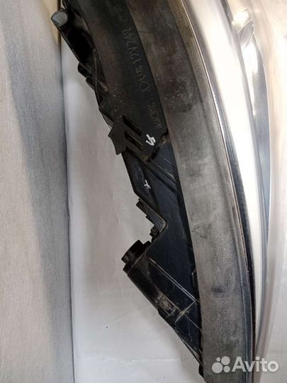 Фара левая Hyundai Santa-Fe 3 DM Ксенон