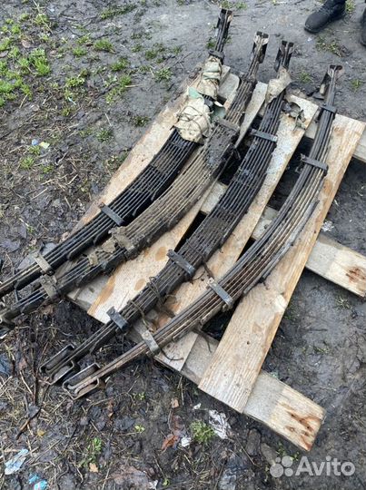 Рессора газ 66, паз