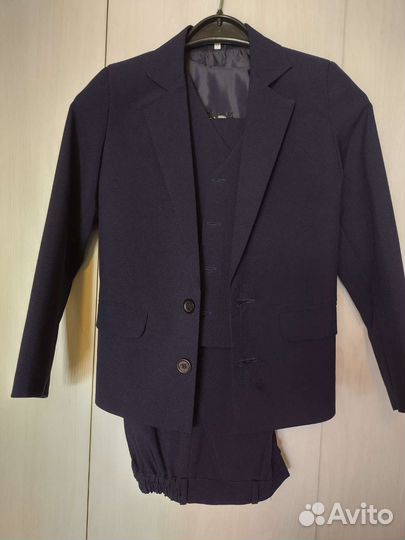 Костюм тройка для мальчика 122 128 7 лет