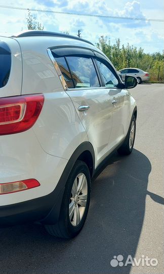 Kia Sportage 2.0 AT, 2011, 215 000 км