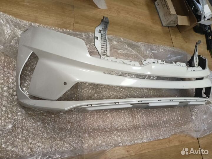 Передний бампер KIA sorento 4