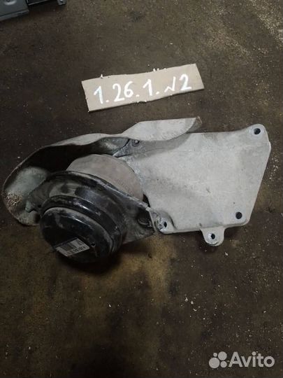 Опора двигателя Mercedes X164 Gl Class