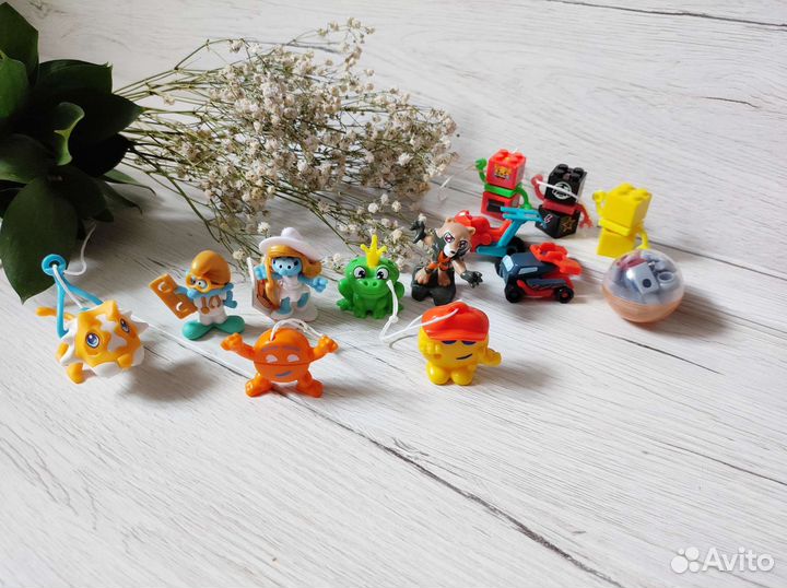 Игрушки из киндера