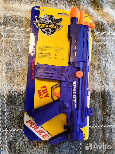 Игрушка автомат-трещотка