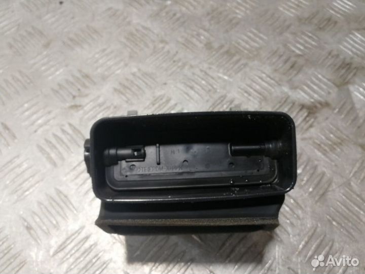 Дефлектор воздушный Opel Zafira B